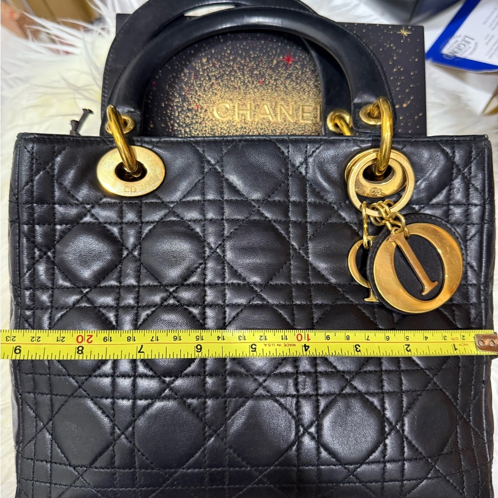 Lady Dior in Lambskin - Picture 3 of 16